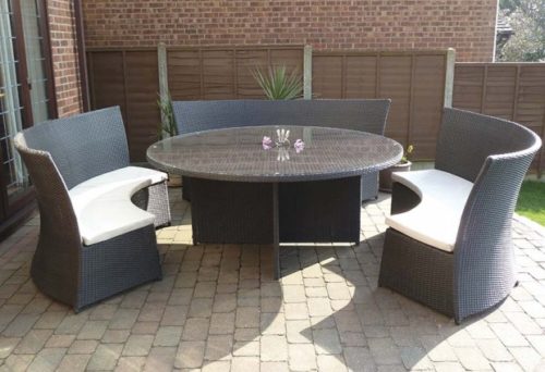 Rattan Round Table 1.78 and 3 Bench Set