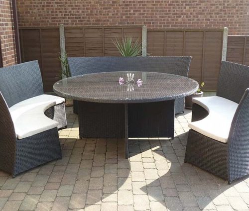 Rattan Round Table 1.78 and 3 Bench Set