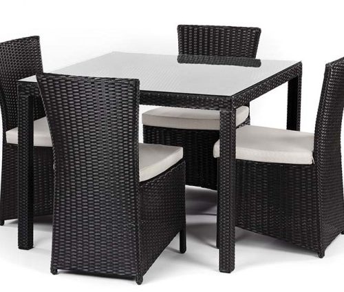 Rattan Table and 4 dining chairs set